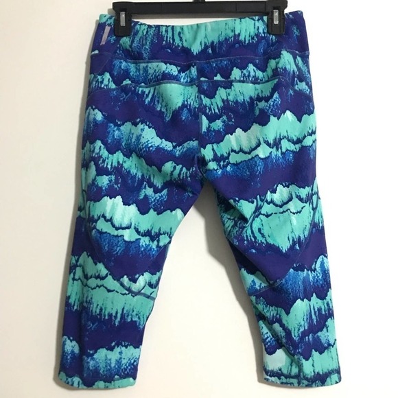 Zella Workout Knee Length Athletic Workout Legging Size Medium - Picture 5 of 9